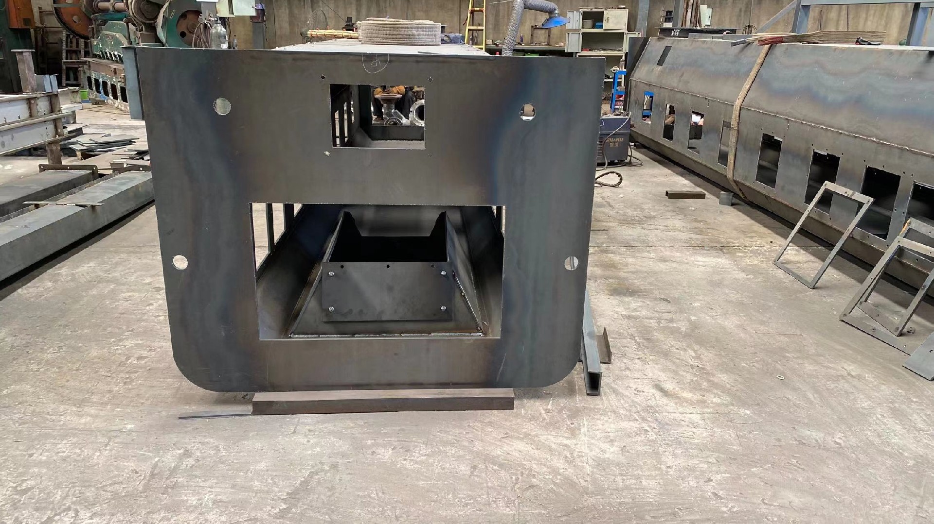 緊俏！全封閉定量給料機/給煤機生產(chǎn)中